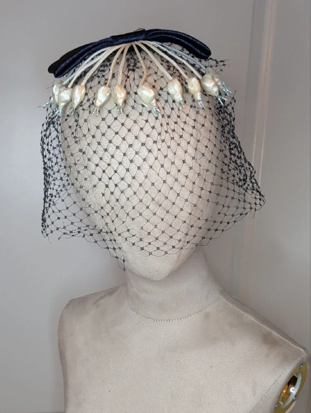 Vintage 60s Navy Blue Bow Veil Hair Fascinator w/ Draping Rose Buds MCM